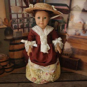 Felicity Collection: Colonial red, yellow and lace